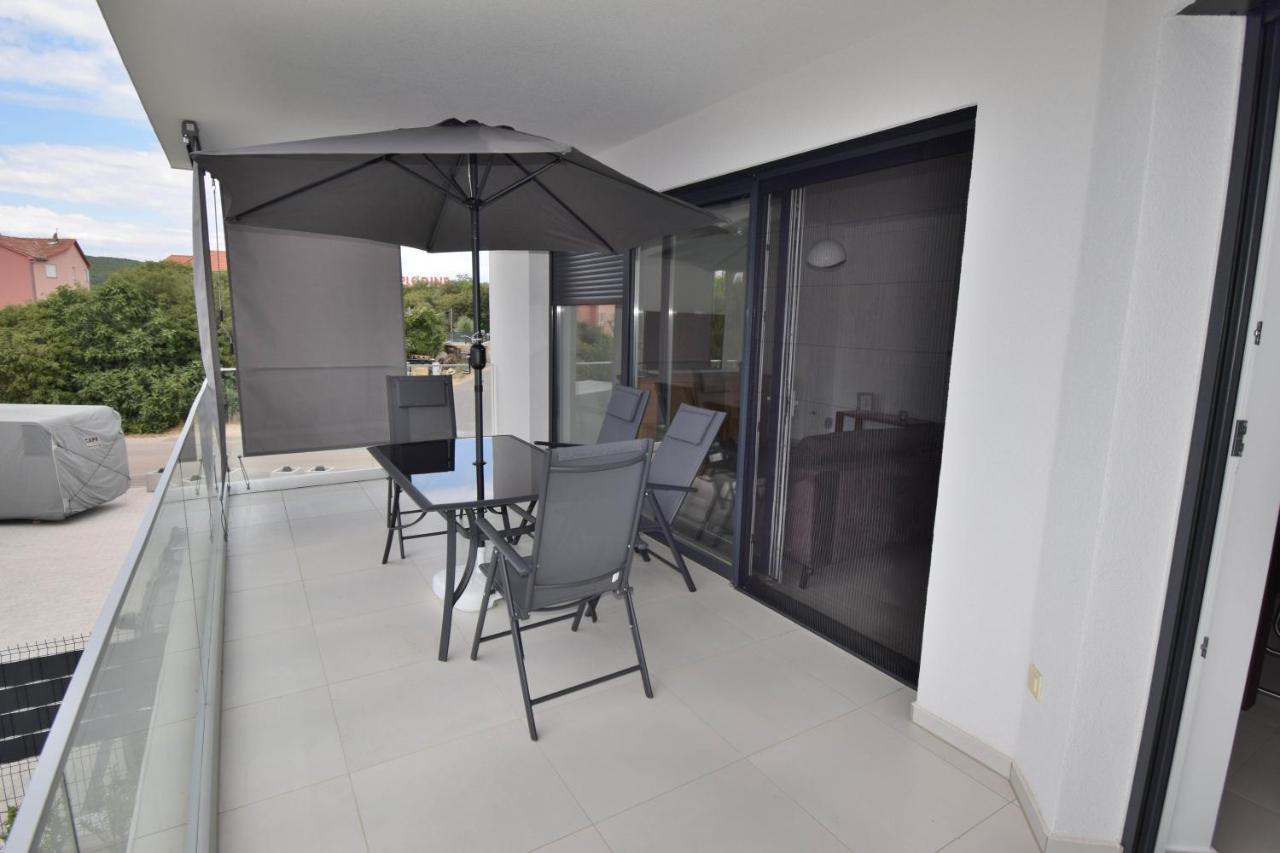 Relax-Krk Apartment Krk Town Exterior photo